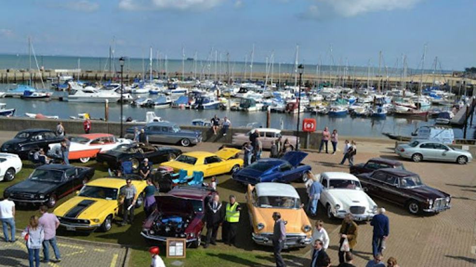 Isle of Wight car extravaganza